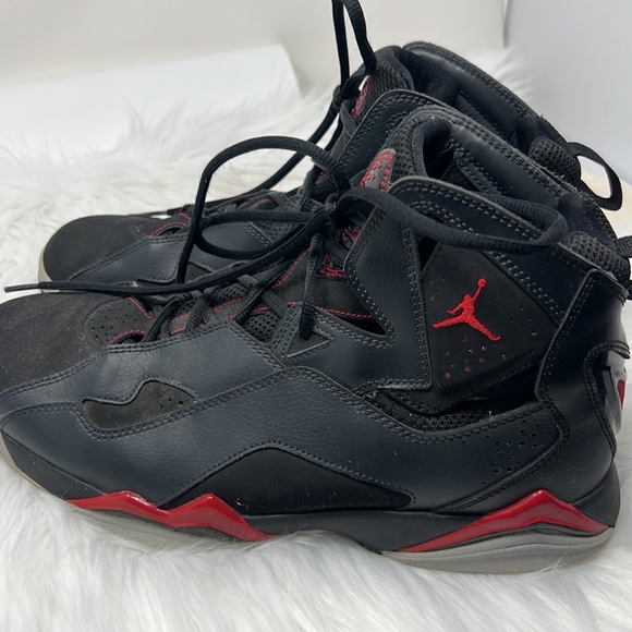Nike Jordan True Flight Sneakers Men's 11 Black Gym Red Anthracite